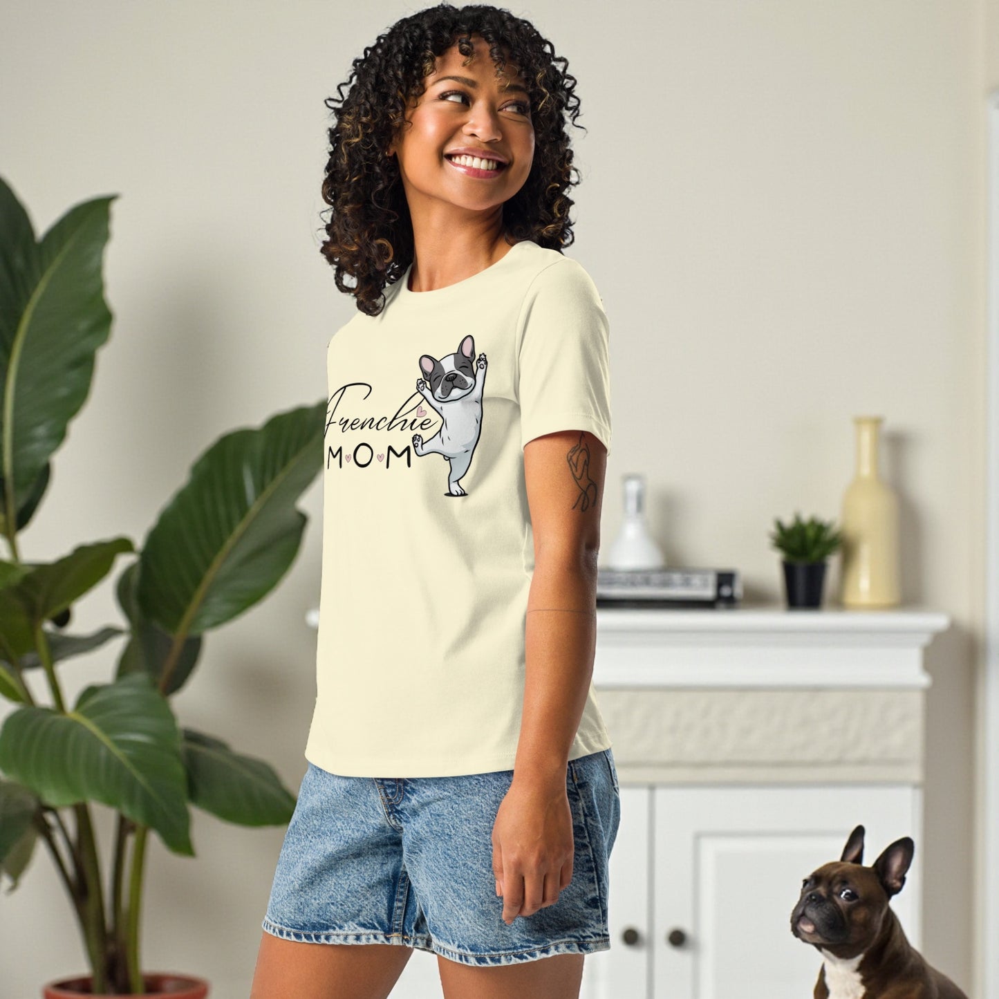 Frenchie Mom T-Shirt – French Bulldog Shirt, Dog Mom Gift, Cute Frenchie Lover Tee for Women